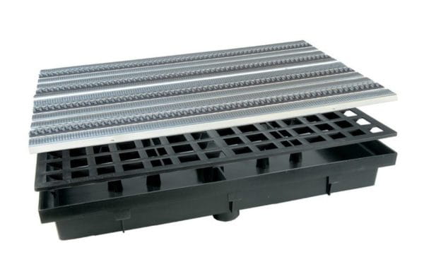 01834-600x381.jpg